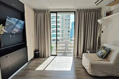 Image de Appartement 168 Rajdamri près de Central World