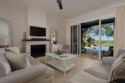 Image de Heritage the villas - Elegant 3-Bed seaView Villa on the Bel Ombre Domaine