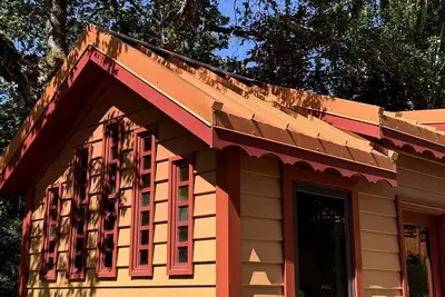 Image de Magical Riverside Cabin Haven Near Umpqua River, Oregon