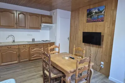 Image de Appartement T2 à Cauterets avec Mezzanine et Casier à Ski