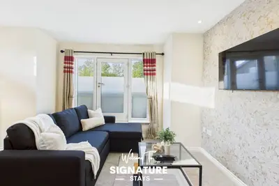 Image de Modern Sotherby Flat | Spacious | Free Parking