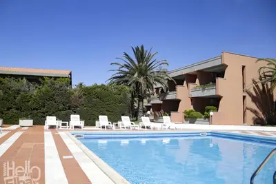 Image de The apartments, all studios, are simply and functionally furnished and all consist of a living room