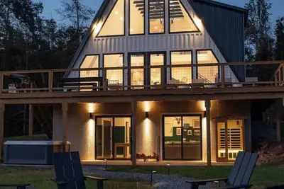 Image de Afton Peak • Resort-Style Luxury A-Frame Retreat