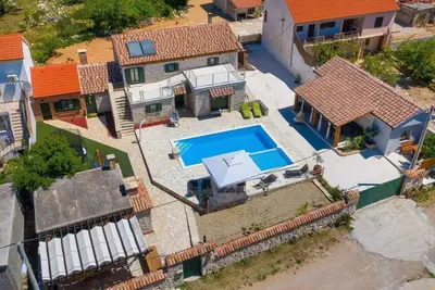 Image de Villa Kunta by Villas Guide