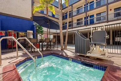 Image de Great Location for Exploring Venice and Santa Monica