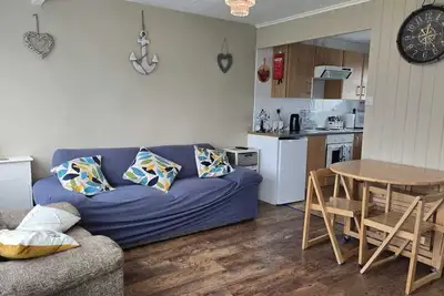 Image de LingaLonga 165 Sundowner seaside holiday chalet