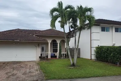 Image de Charming 2-bedroom bed & breakfast in fabulous Miami with Ac.