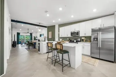 Image de Designer-Furnished Luxury Condo in Wellen Park, Venice Fl $6500