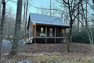 Image de Cozy Creekside Cabin, Caldwell County, Nc, 4 miles from Blowing Rock