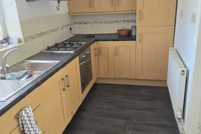 Image de Spacious 4 Bed Home with Memory Foam Mattresses!