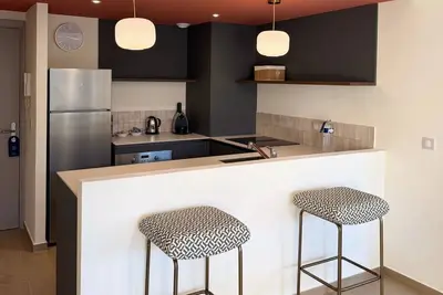 Image de Two-bedroom 1b - Deux Chambres Appartement, Couchages 6