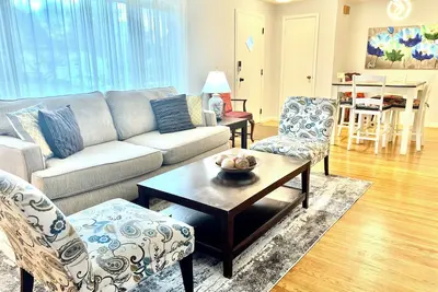 Image de Charming 3-bedroom house in Pleasant Rochester Brighton with fitness, Wifi, Ac