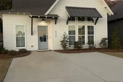 Image de Auburn/Opelika, Sleeps 8, Auburn University, 5 mile Tiger Town shuttle, Rtj Golf