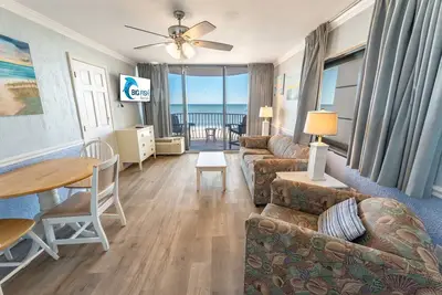 Image de Direct Oceanfront 1br Palms - Nice Pools & Views!