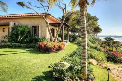 Image de Casa Singita: 6br Boutique Villa, Full Staff & Carts