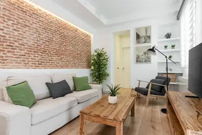 Image de Ponzano Apartment - 2 bedrooms, renovated