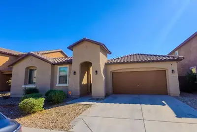Image de Comfortable 5 bedroom home in phoenix
