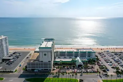 Image de New! Fantastic Ocean Front Studio in Daytona Beach