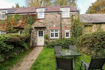 Image de Swallows Cottage, pet friendly, with a garden in Maenclochog