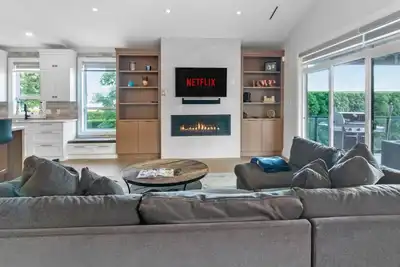 Image de The Nox| Luxe | Poker | Fire Pit