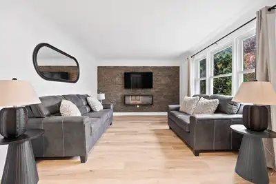 Image de Brand new with Safe Central location