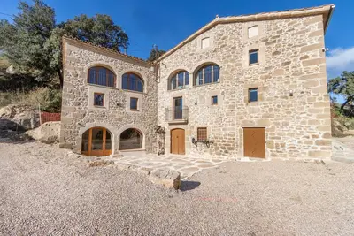 Image de Maison de campagne « El Molí » avec vue sur la montagne, terrasse privée et Wi-Fi