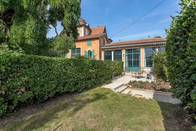 Image de L'Orangerie à Collonges-au-Mont-d'Or : un espace unique