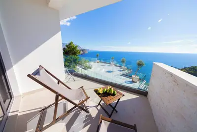 Image de Luxury Villa MareVista w/ Common Pool & Sea View