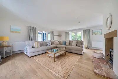Image de The Meadows - sleeps 6 guests  in 3 bedrooms