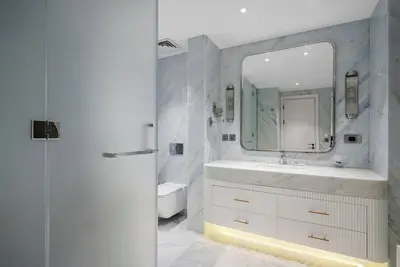 Image de Fairmont Residence Modern and Wonderful 2bhk apartment in Palm Juemirah Dubai