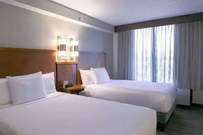 Image de 2 Relaxing Franklin Getaway near Cool Springs with Pool, and Free Breakfast