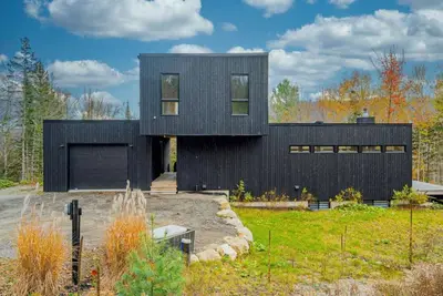 Image de Une atmosphère unique, où chaque moment se vit avec confort et sérénité.