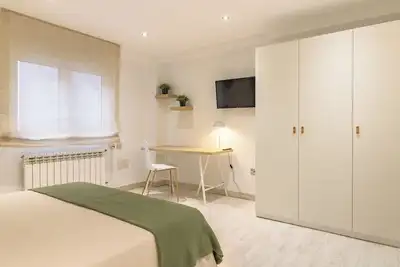 Image de Ah King Size Apartment Oviedo. Vut-5461-As