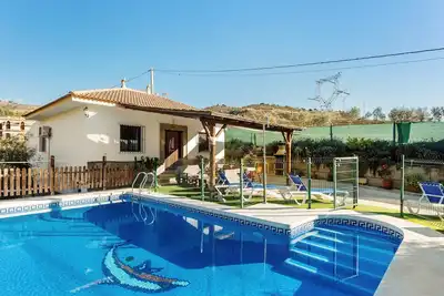 Image de Maison de Vacances 'Vista Al Valle - Caminito Del Rey' avec Vue Montagne et Climatisation