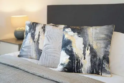 Image de Luxury Duplex Escape | Spacious Comfort for Families & Groups | Prime Location