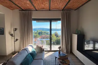 Image de Appartement 'Beut Home 1' avec vue sur le lac, Wi-Fi et climatisation