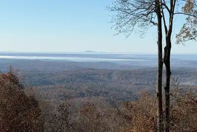 Image de Endless Views. Luxury Log Cabin. Hot Tub. Fireplaces. In Big Canoe, Ga Mountains