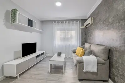 Image de Appartement Grey House à Huelva – Confort pour 4 personnes
