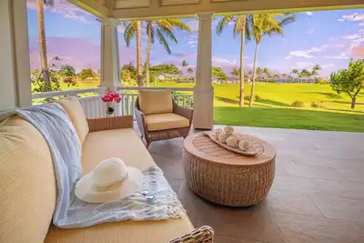 Image de Ocean & Golf Course Views | Resort Amenities | Chef’s Kitchen