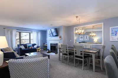 Image de Ski-In/Out Winterplace Okemo Mountain Condo-Bldg M