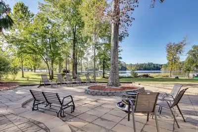 Image de Lake Murray Retreat w/ Private Dock & Water Views!