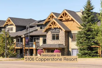 Image de Bearfoot Haven in the Canadian Rocky Mountains! ! !