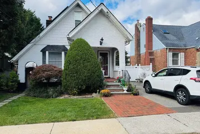 Image de Pleasant 2-bedroom apartment with Kitchen in West Hempstead