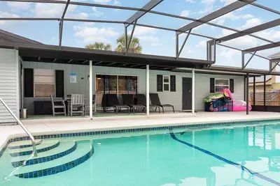 Image de Serene Sunshine State Escape