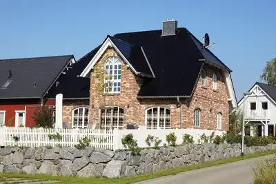 Image de Brick house at the sailing harbor with its own sauna - Haus Hafenflair