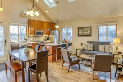 Image de Amazing Cottage with Lake Access in Gary, Indiana