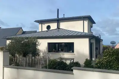 Image de La Maison des Cormorans située à 600 mètres des plages et du Gr34