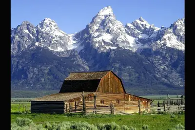 Image de Charming Chalet with Teton Views and Hot Tub near Fishing in Driggs, Idaho
