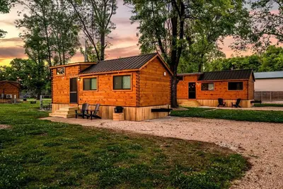 Image de Incredible Wooden Cabin in Branson, Missouri