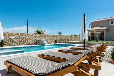 Image de Villa Rea 4 with heated pool